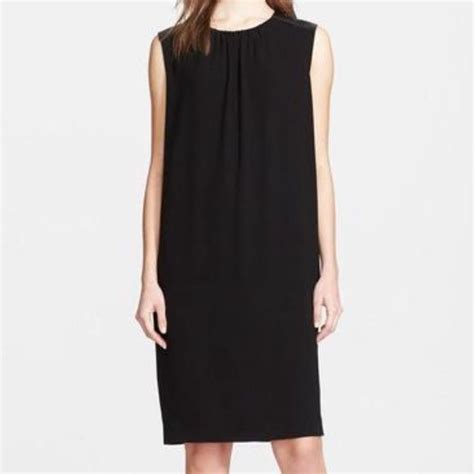 burberry sleeveless crepe dress|Women's Burberry Dresses .